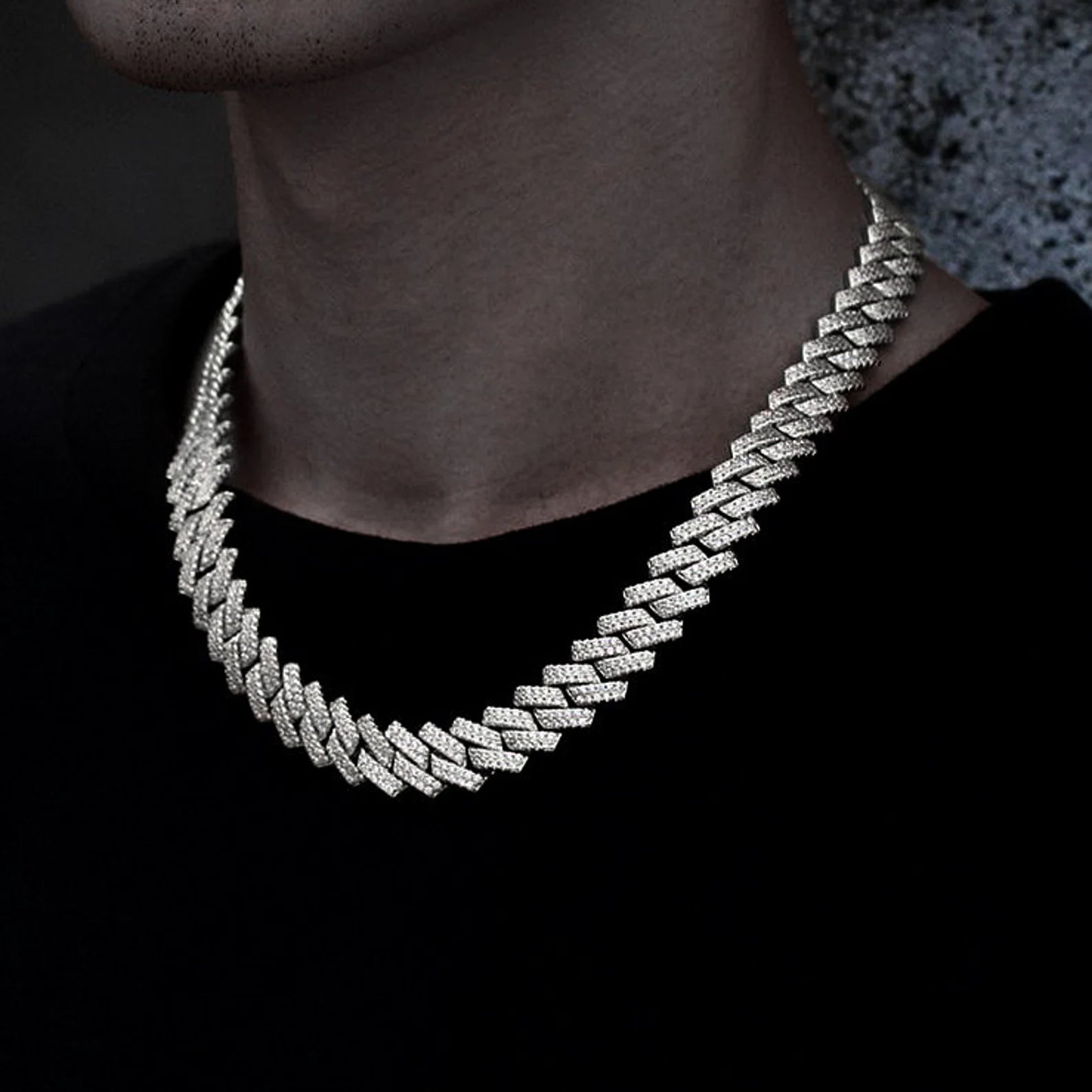 ICED OUT CUBAN LINK CHAIN
