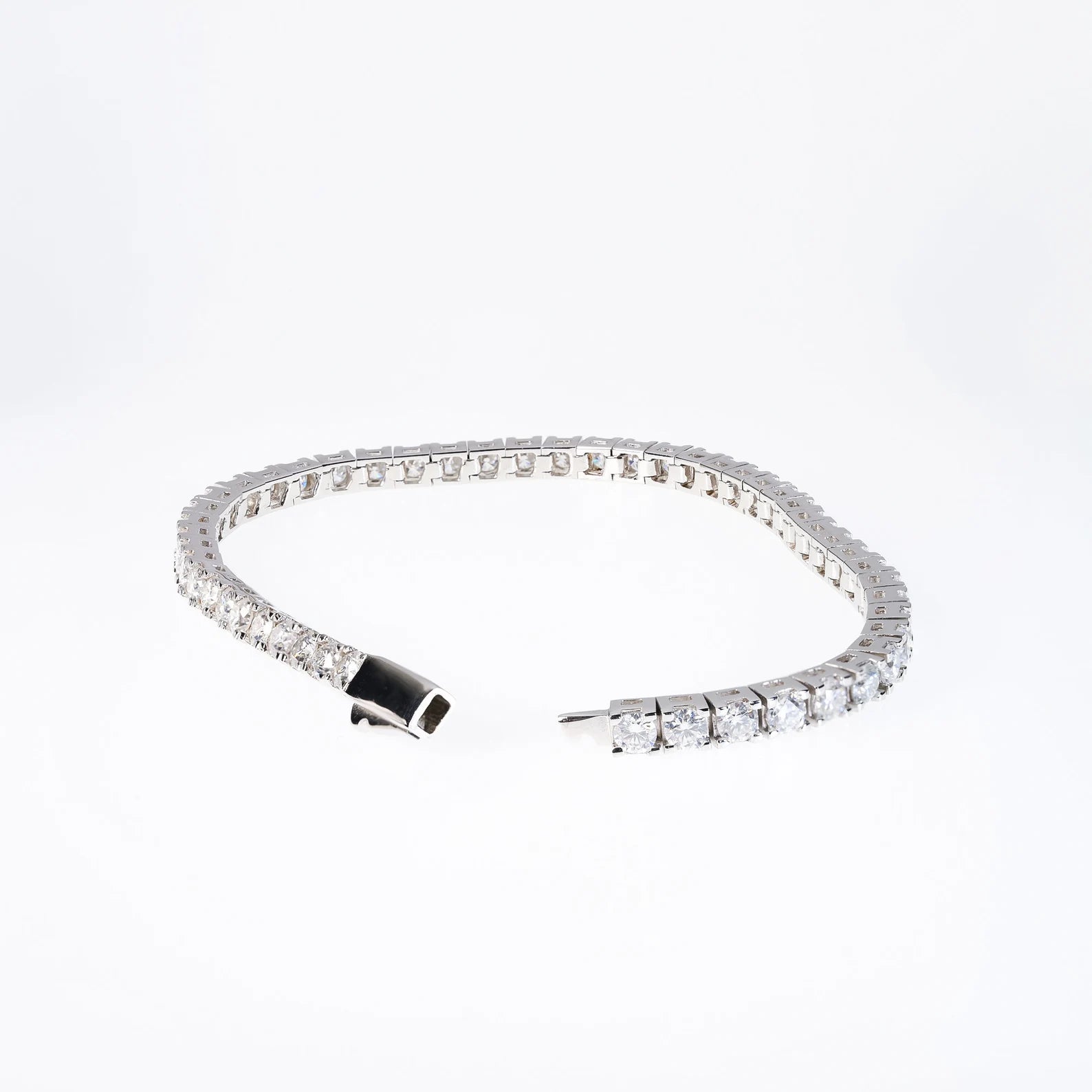 TENNIS CHAIN BRACELET